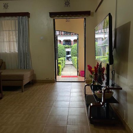 Easy Sleep Guesthouse Kitale Eksteriør bilde