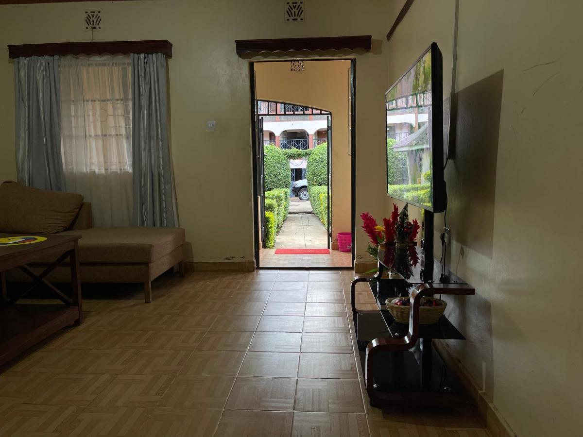 Easy Sleep Guesthouse Kitale Eksteriør bilde