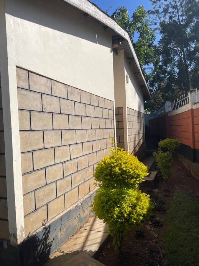 Easy Sleep Guesthouse Kitale Eksteriør bilde