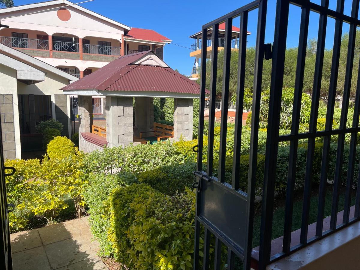 Easy Sleep Guesthouse Kitale Eksteriør bilde